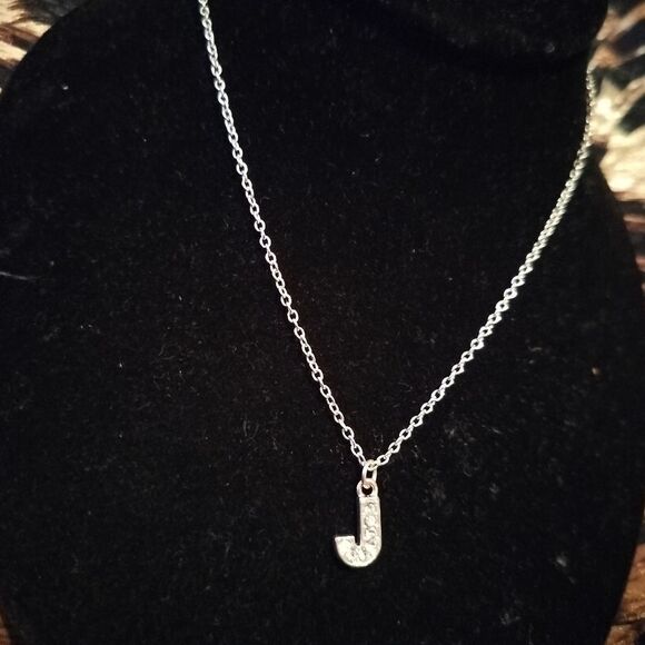 Silver Initial 'J' Pendant Necklace - Picture 4 of 6